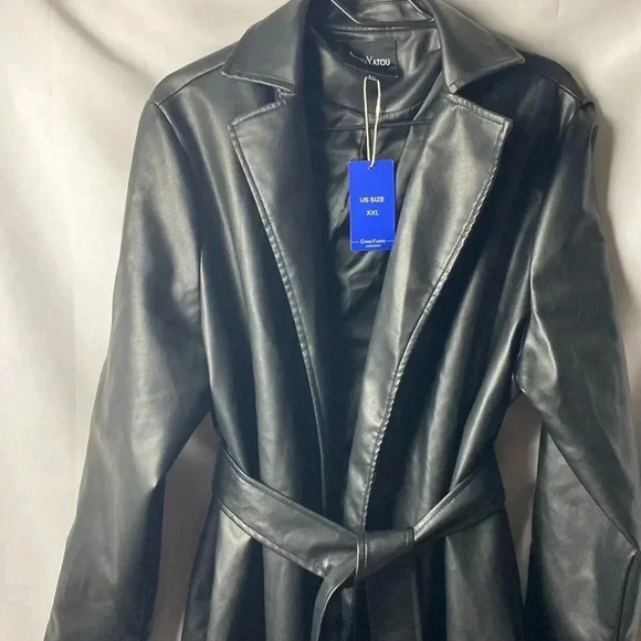 CHOUYATOU WO SIZE XXL BLACK FAUX LEATHER COSPLAY BELTED LINED TRENCH COAT - Picture 4 of 12